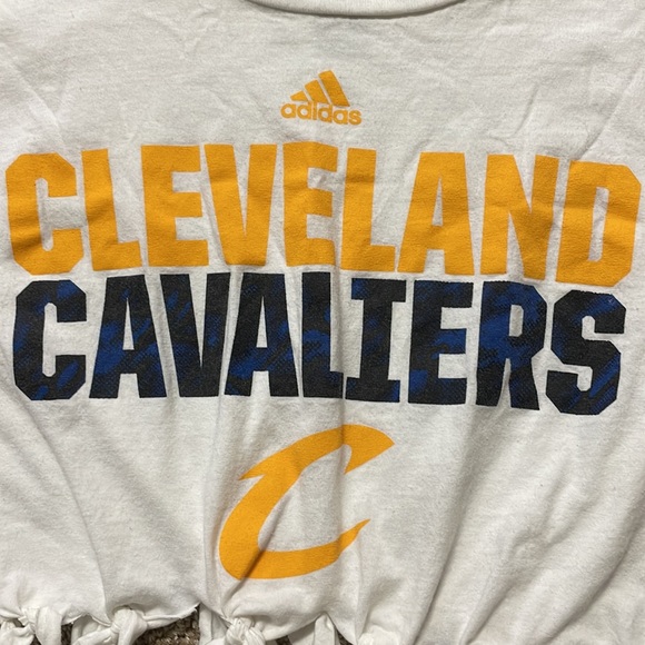 4/$24🦩 Adidas CAVS Shirt - Picture 5 of 9